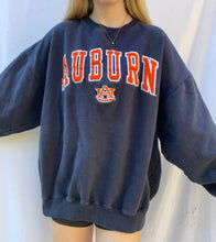 Load image into Gallery viewer, (M) Auburn Sweatshirt