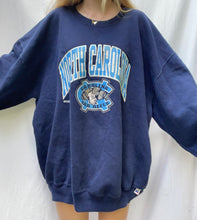 Load image into Gallery viewer, (XXL) North Carolina Sweatshirt
