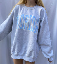 Load image into Gallery viewer, (L) Florida Sweatshirt