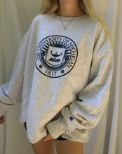 Load image into Gallery viewer, (XL) Michigan Champion Reverse Weave Sweatshirt