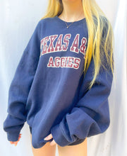 Load image into Gallery viewer, (XXXL) Texas A&M Sweatshirt