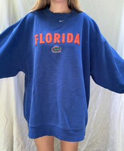 Load image into Gallery viewer, (L/XL) Florida Nike Sweatshirt