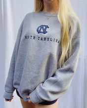 Load image into Gallery viewer, (L/M) North Carolina Sweatshirt