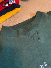 Load image into Gallery viewer, (XL) Michigan State Sweatshirt