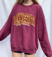 Load image into Gallery viewer, (M) Minnesota Gophers Sweatshirt