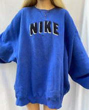 Load image into Gallery viewer, (XXL) Nike Sweatshirt