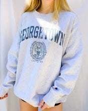Load image into Gallery viewer, (L/XL) Georgetown Champion Reverse Weave Sweatshirt