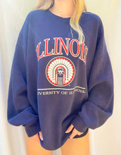 Load image into Gallery viewer, (XL) Illinois Sweatshirt
