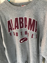 Load image into Gallery viewer, (M) Alabama Football Nike Sweatshirt
