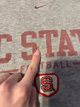 Load image into Gallery viewer, (L) NC State Nike Sweatshirt
