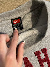 Load image into Gallery viewer, (XL) Oklahoma Nike Sweatshirt
