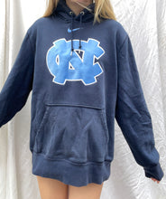 Load image into Gallery viewer, (L) UNC Nike Hoodie
