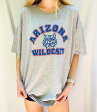 Load image into Gallery viewer, (XL) Arizona Wildcats Shirt
