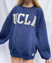 Load image into Gallery viewer, (L/M) Blue UCLA Sewatshirt
