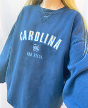 Load image into Gallery viewer, (XL) UNC Nike Sweatshirt
