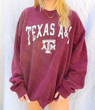 Load image into Gallery viewer, (XXL) Texas A&amp;M Sweatshirt
