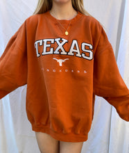 Load image into Gallery viewer, (L/XL) Texas Sweatshirt
