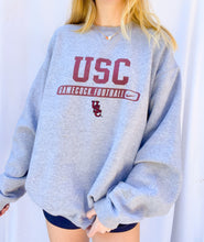 Load image into Gallery viewer, (L) USC Nike Sweatshirt
