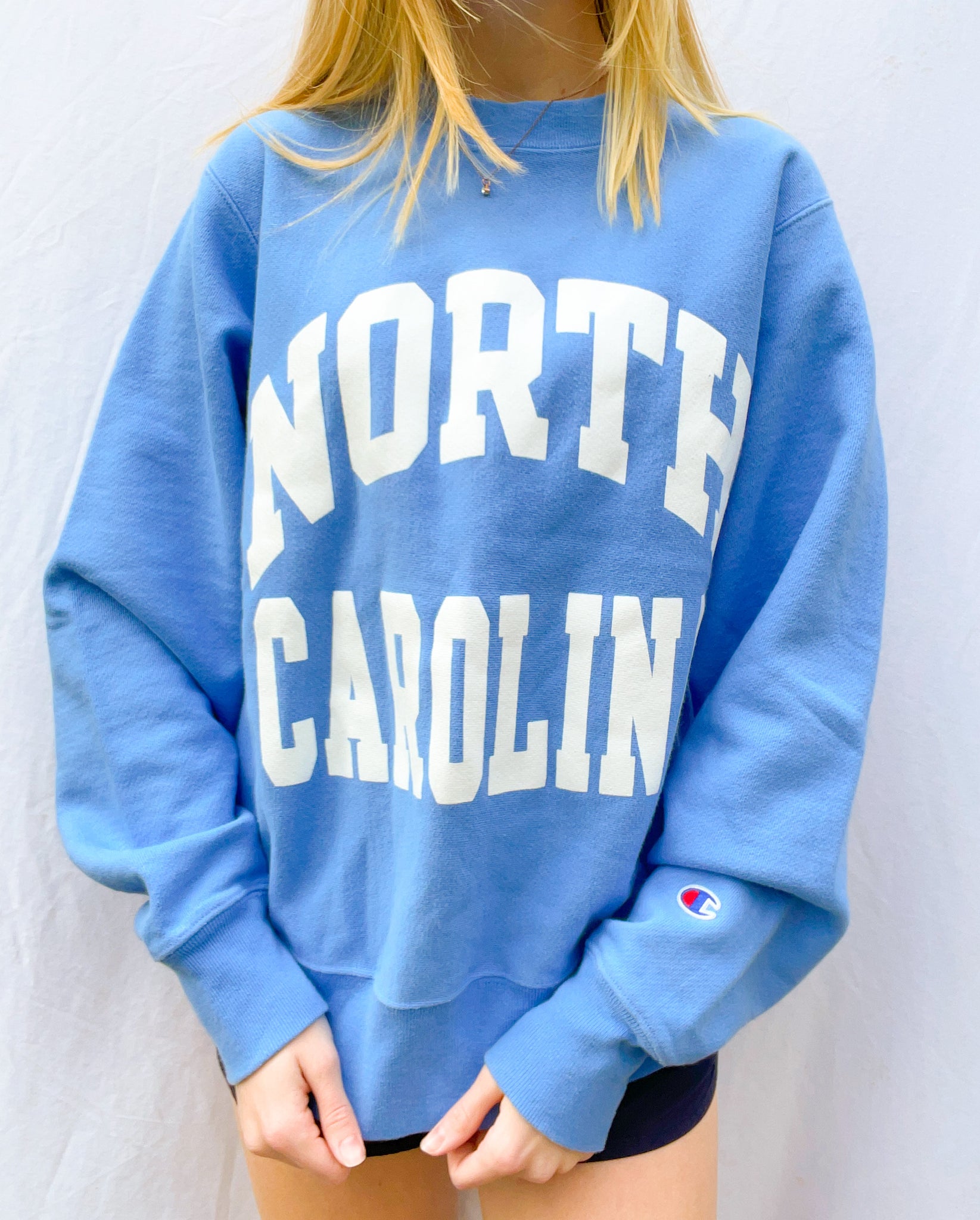 Unc champion discount reverse weave sweatshirt