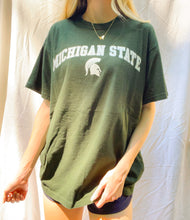 Load image into Gallery viewer, (M) Michigan State Shirt
