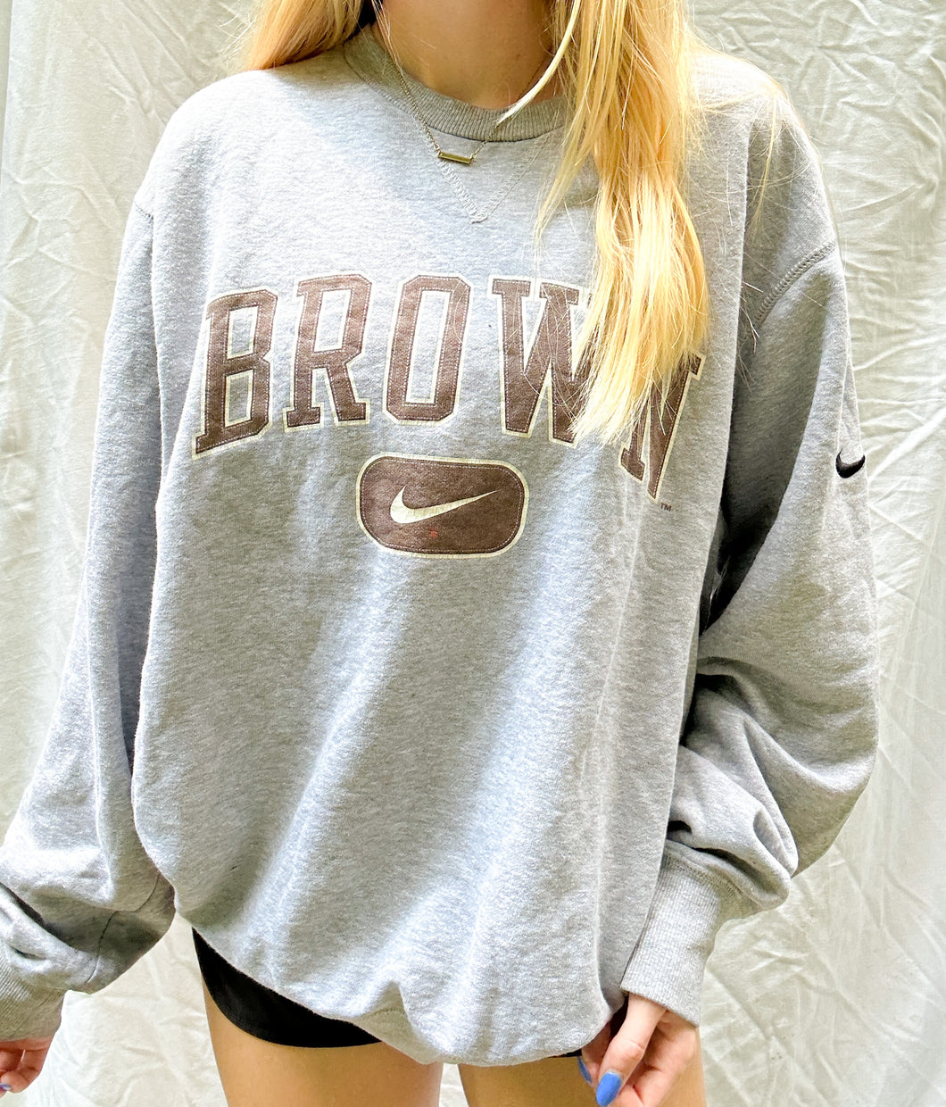 (M) Brown Nike Sweatshirt