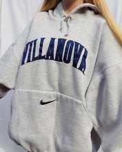 Load image into Gallery viewer, (L/XL) Villanova Vintage Nike Hoodie
