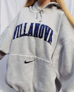 (L/XL) Villanova Vintage Nike Hoodie