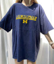 Load image into Gallery viewer, (XL) Michigan Shirt
