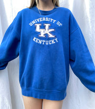 Load image into Gallery viewer, (M) Kentucky Sweatshirt
