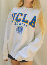 Load image into Gallery viewer, (M) UCLA Sweatshirt
