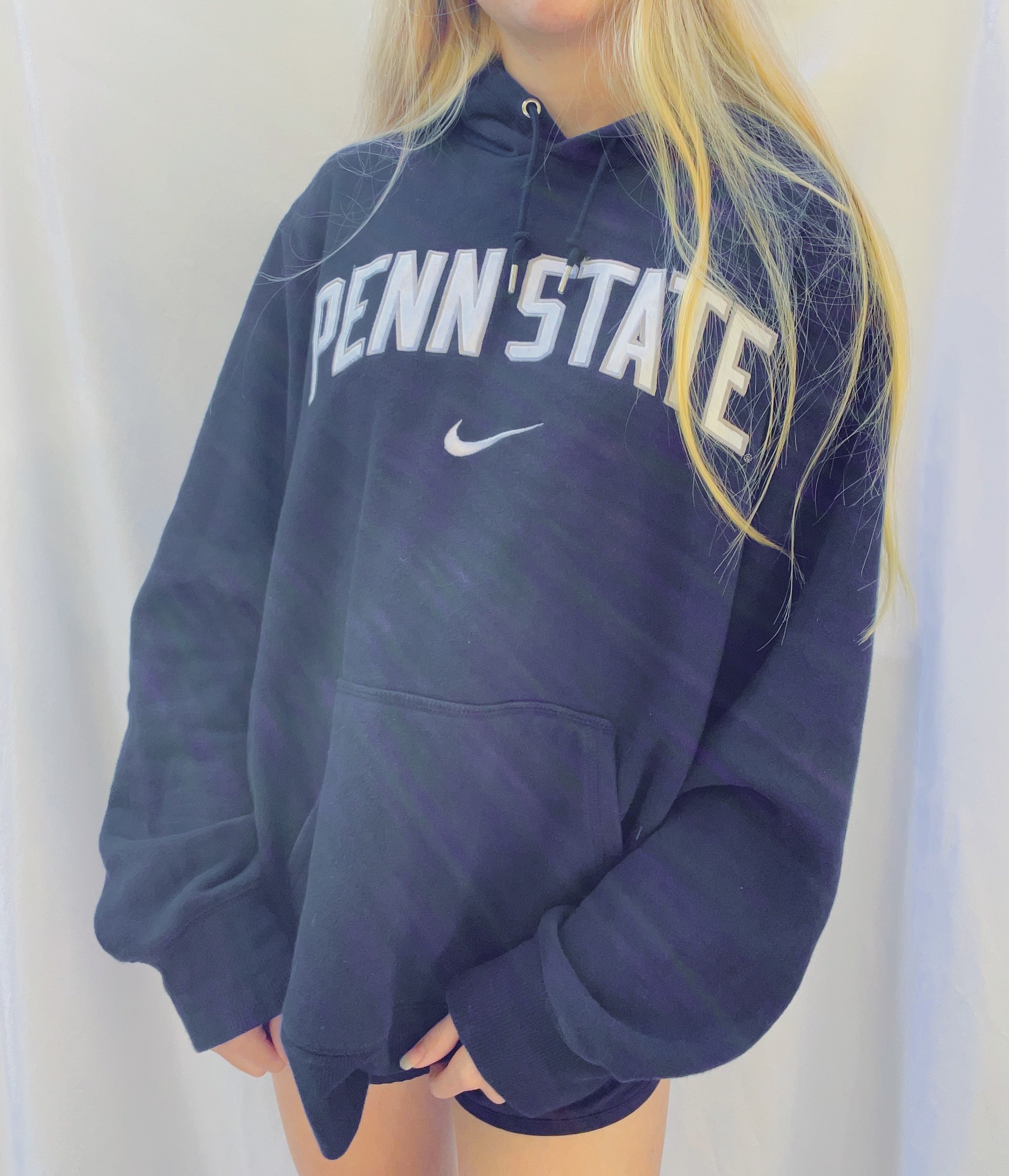 L) Stanford Nike Hoodie – Happyy.thrifts