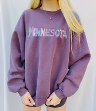 Load image into Gallery viewer, (M) Minnesota Sweatshirt
