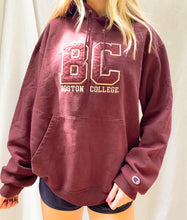 Load image into Gallery viewer, (M) Boston College Champion Hoodie
