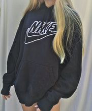 Load image into Gallery viewer, (M/L) Vintage Nike Hoodie
