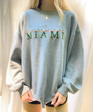 Load image into Gallery viewer, (M/L) Miami Sweatshirt
