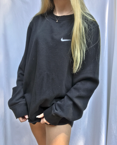 (L) Black Nike Swoosh Sweatshirt