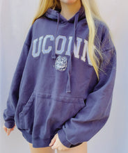 Load image into Gallery viewer, (M) UConn Hoodie (see flaws!!)
