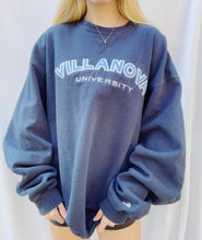 Load image into Gallery viewer, (XXL) Villanova Sweatshirt
