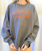 Load image into Gallery viewer, (M) Tennessee Sweatshirt
