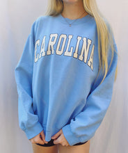 Load image into Gallery viewer, (M) Carolina Sweatshirt
