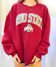 Load image into Gallery viewer, (L) Ohio State Sweatshirt
