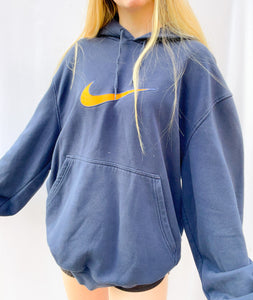 (L) Vintage Nike Swoosh Hoodie