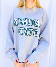 Load image into Gallery viewer, (M/L) Michigan State Sweatshirt
