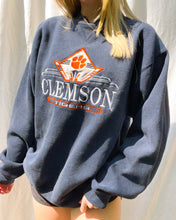 Load image into Gallery viewer, (M) Clemson Sweatshirt
