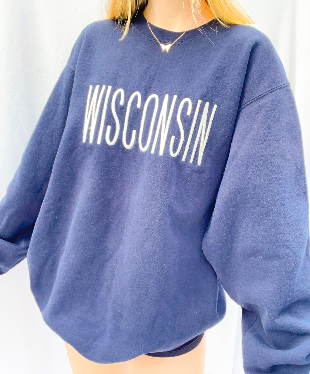 (L/XL) Wisconsin Champion Vintage Sweatshirt