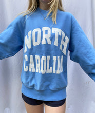 Load image into Gallery viewer, (S/M) North Carolina Champion Reverse Weave Sweatshirt
