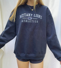 Load image into Gallery viewer, (S) Penn State Sweatshirt
