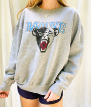 Load image into Gallery viewer, (S) Maine Sweatshirt
