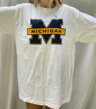 Load image into Gallery viewer, (L) U of Michigan Shirt
