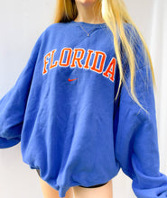 Load image into Gallery viewer, (L/XL) Florida Nike Sweatshirt
